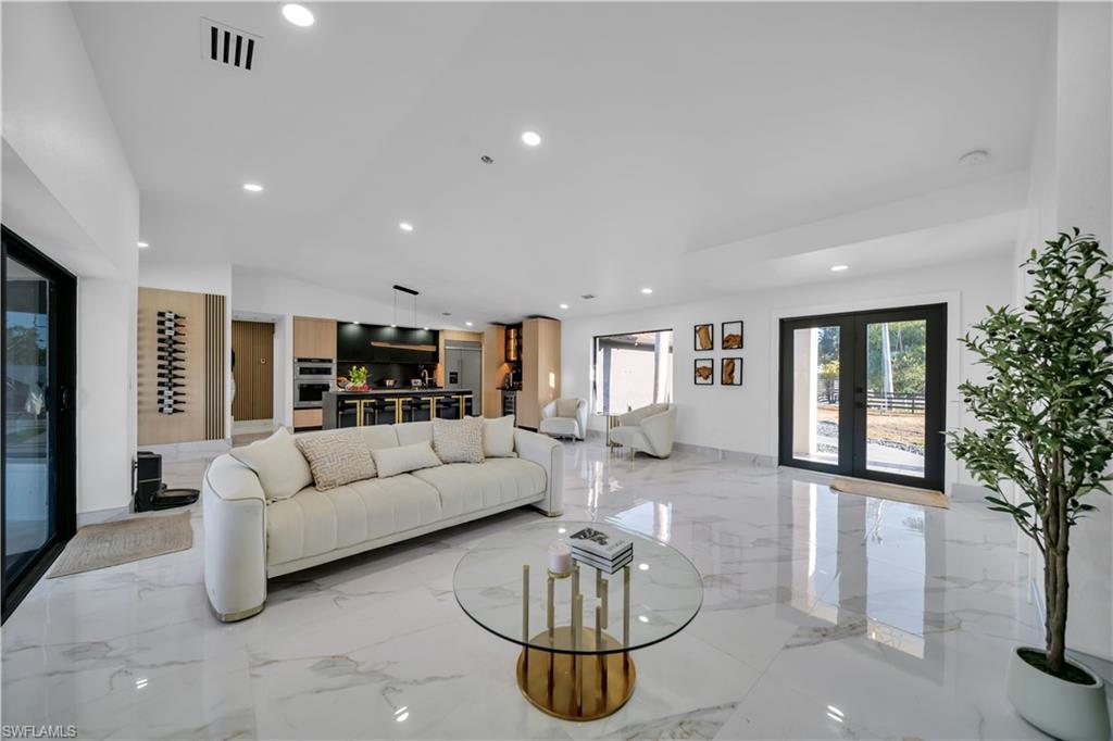 GULF SHORES ESTATES - Residential