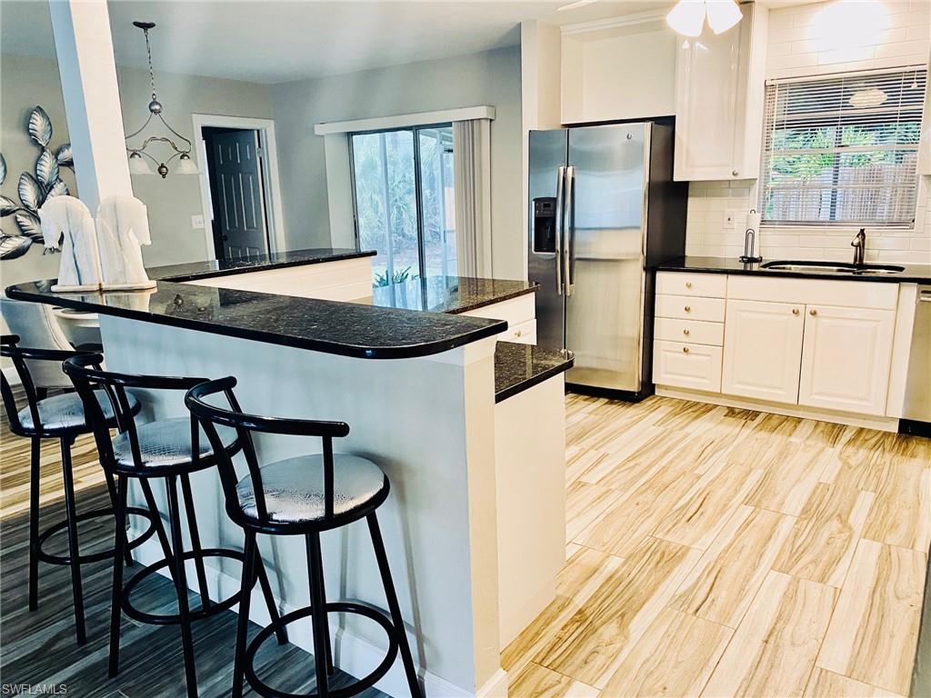 OAKES ESTATES - Residential