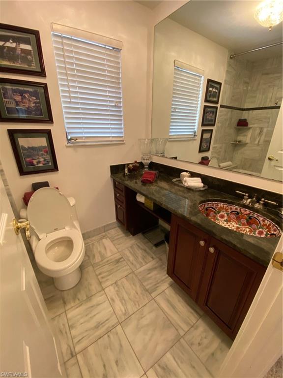 OAKES ESTATES - Residential