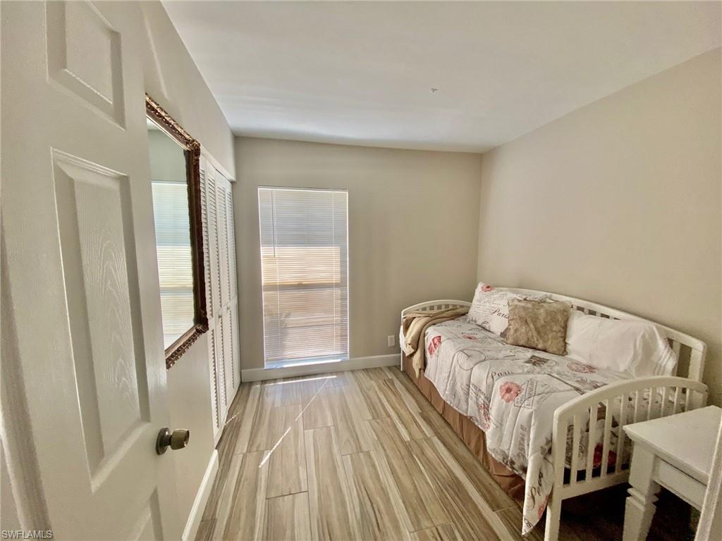 OAKES ESTATES - Residential