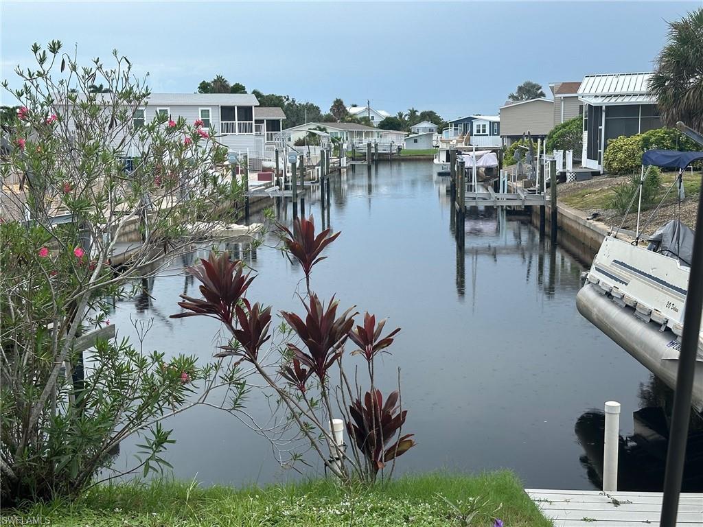 SPRING CREEK VILLAGE - Land