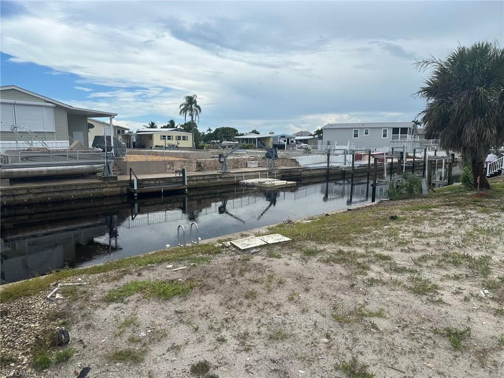 SPRING CREEK VILLAGE - Land