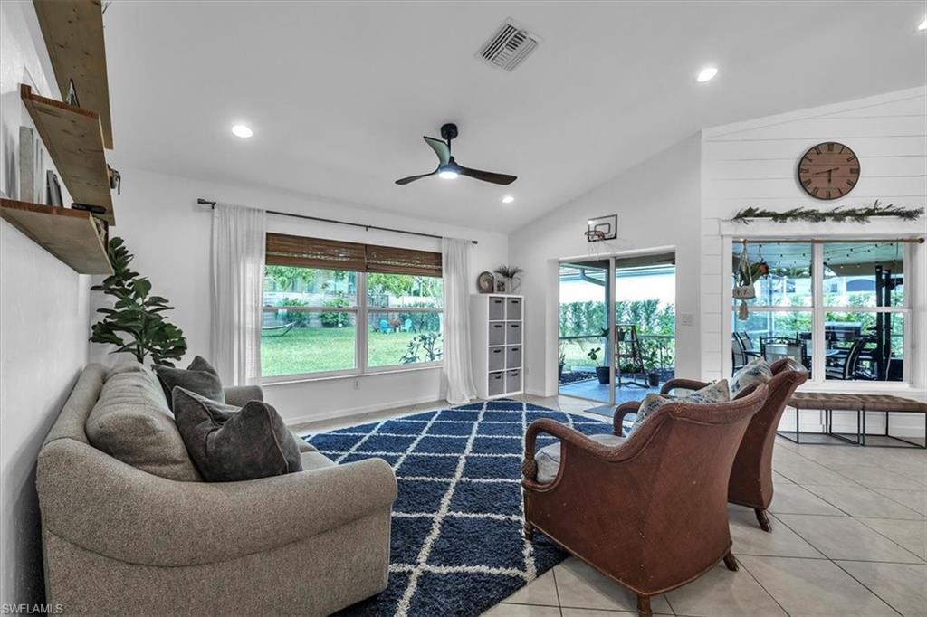 BERKSHIRE LAKES - Residential