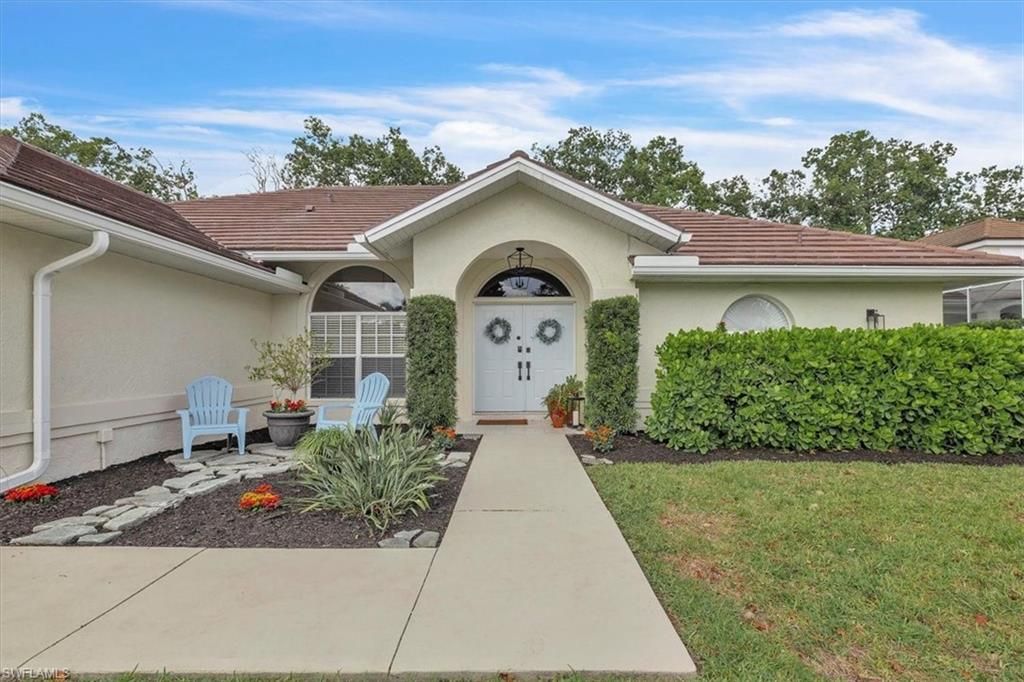 Photo of 488 Henley DR, NAPLES, FL 34104 (MLS # 226009109)