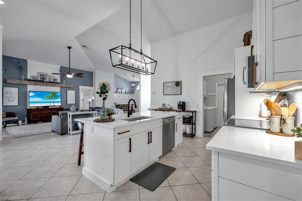 BERKSHIRE LAKES - Residential