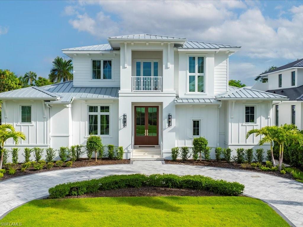 LAKE PARK - Residential