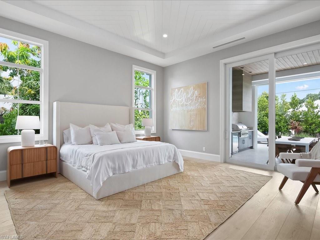 LAKE PARK - Residential