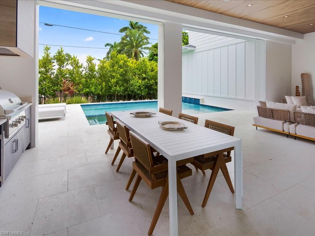 LAKE PARK - Residential