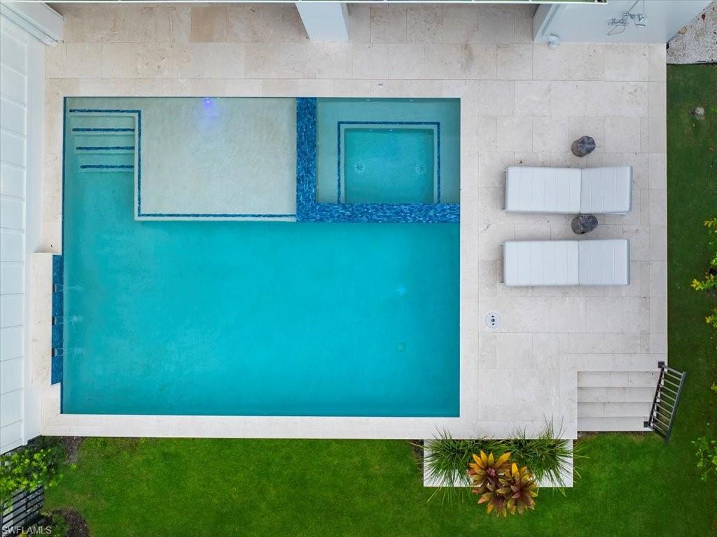 LAKE PARK - Residential