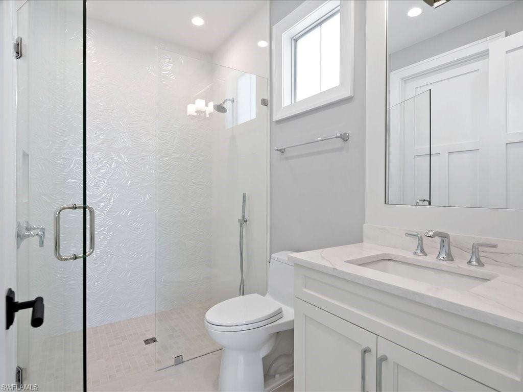 LAKE PARK - Residential