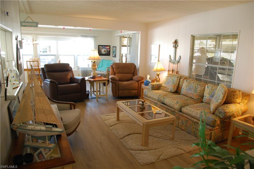 SIX LAKES COUNTRY CLUB - Residential