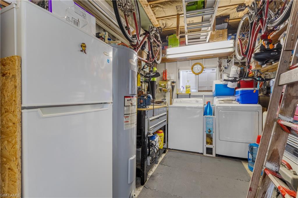 LEESURE VILLAGE - Residential