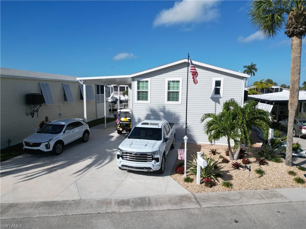 BAYSIDE ESTATES - Residential