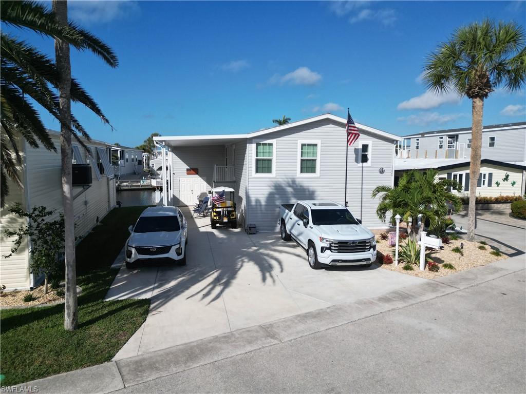 BAYSIDE ESTATES - Residential