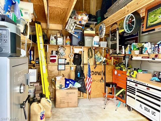 BAYSIDE ESTATES - Residential