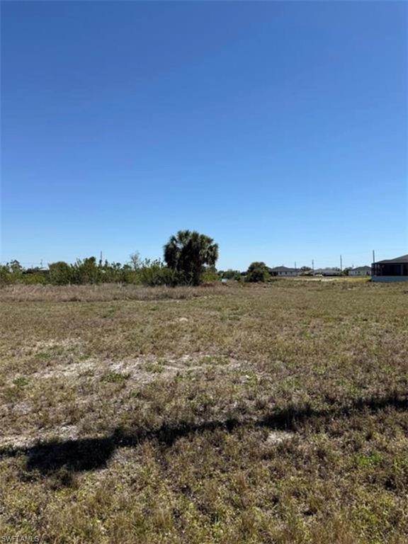 CAPE CORAL - Land