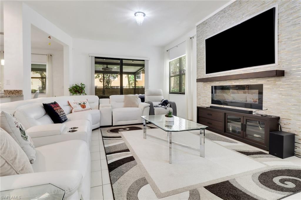 COQUINA AT MAPLE RIDGE - Residential