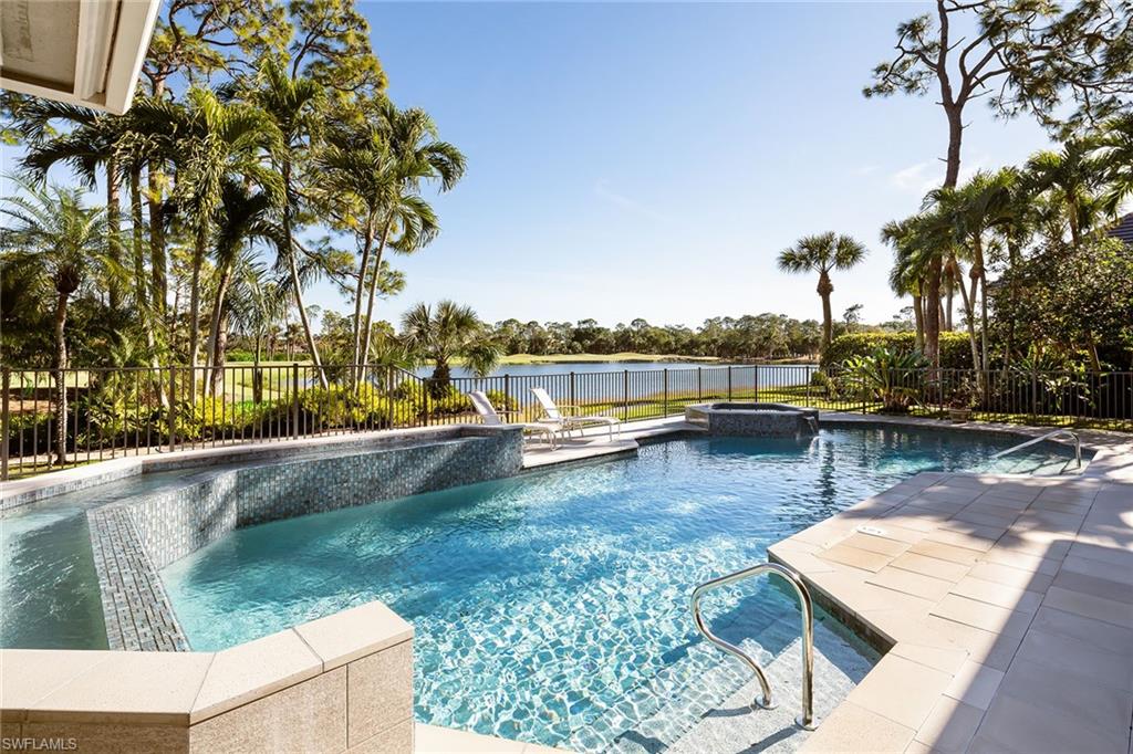 ESTATES AT GREY OAKS - Residential