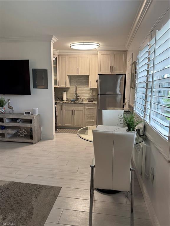 190 N Collier BLVD P4