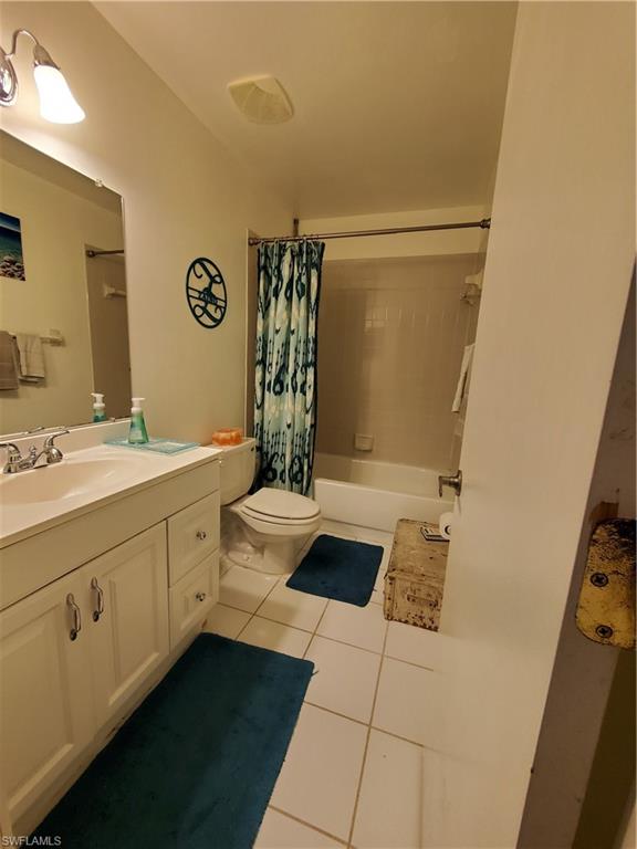 NAPLES PARKWOOD CLUB - Residential