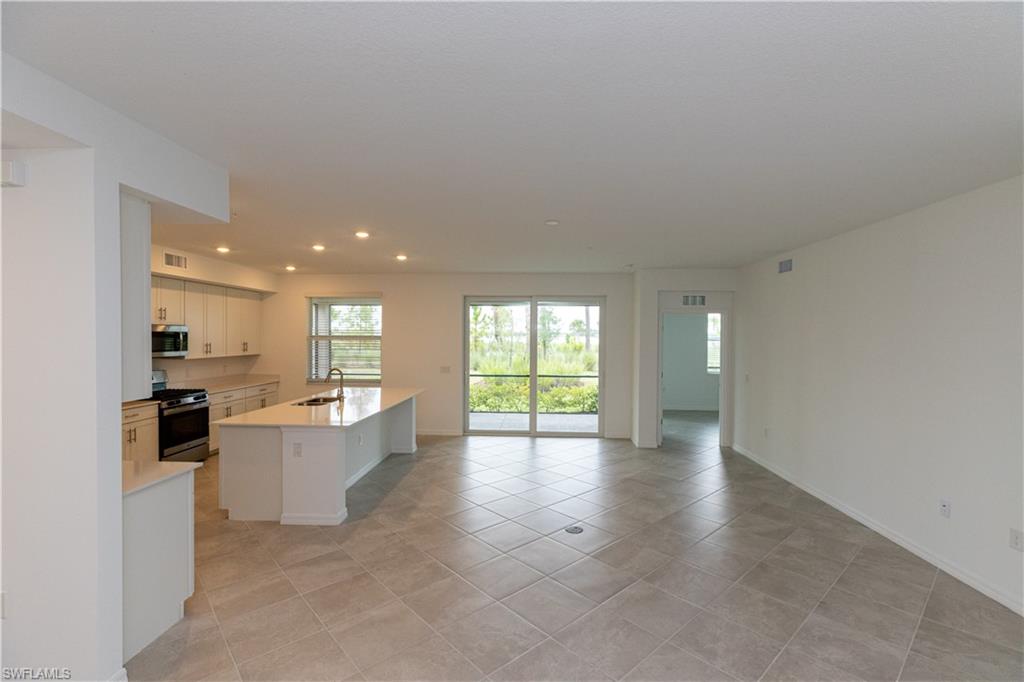 WILLOWGREEN - Residential Lease