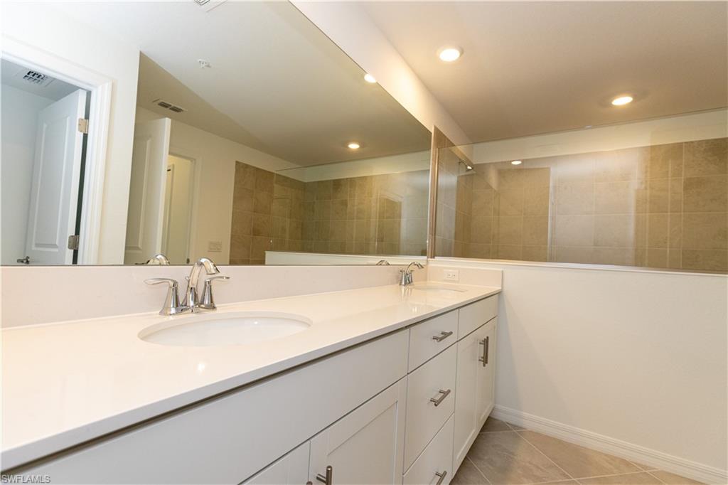 WILLOWGREEN - Residential Lease