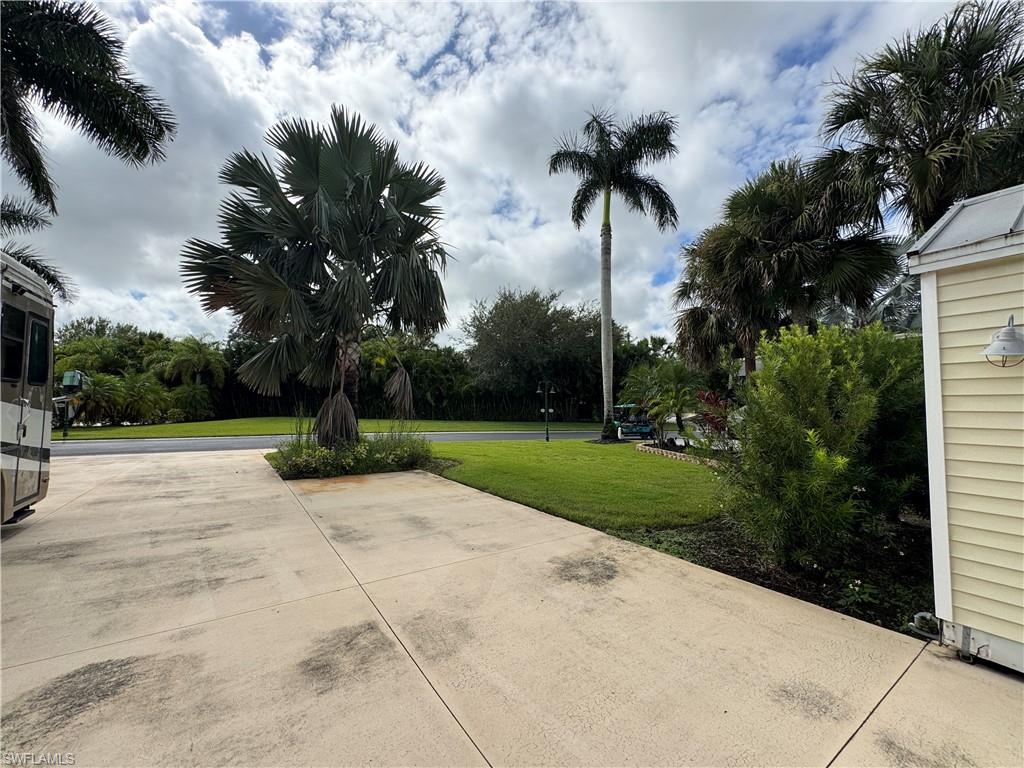 RIVERBEND MOTORCOACH RESORT - Land