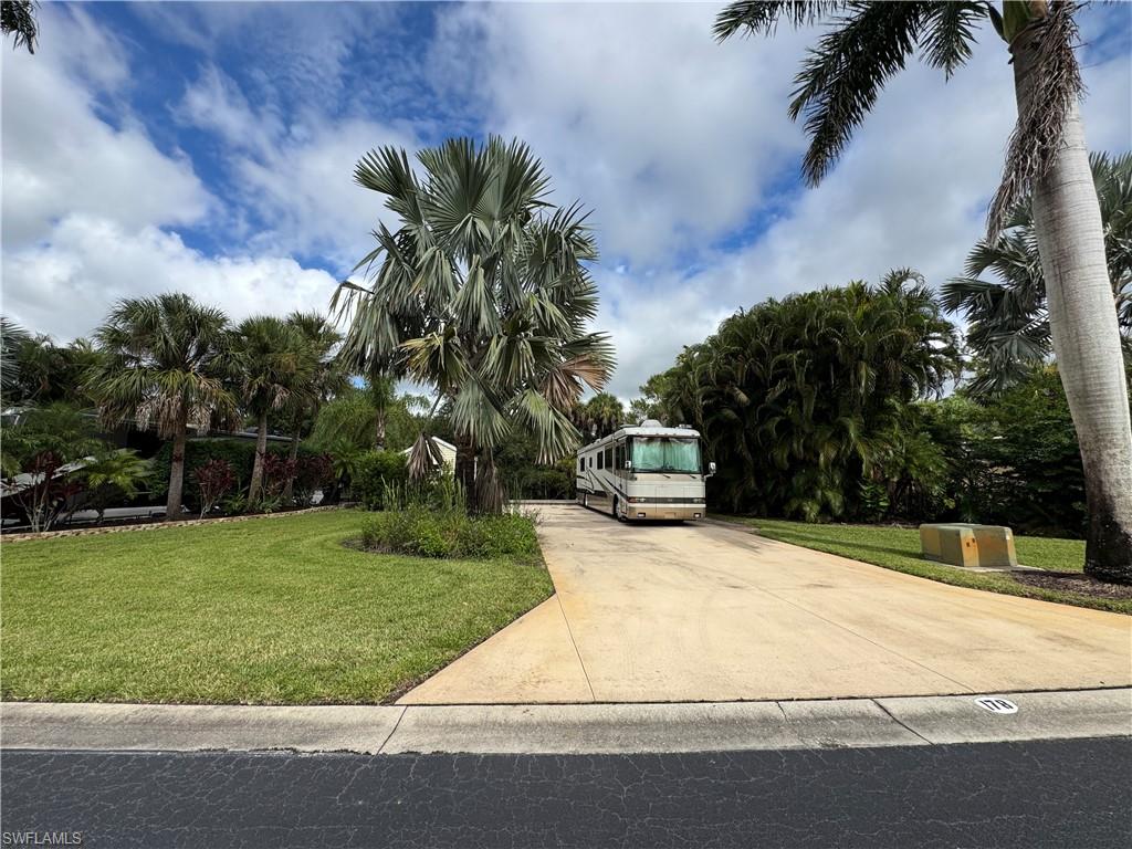 RIVERBEND MOTORCOACH RESORT - Land