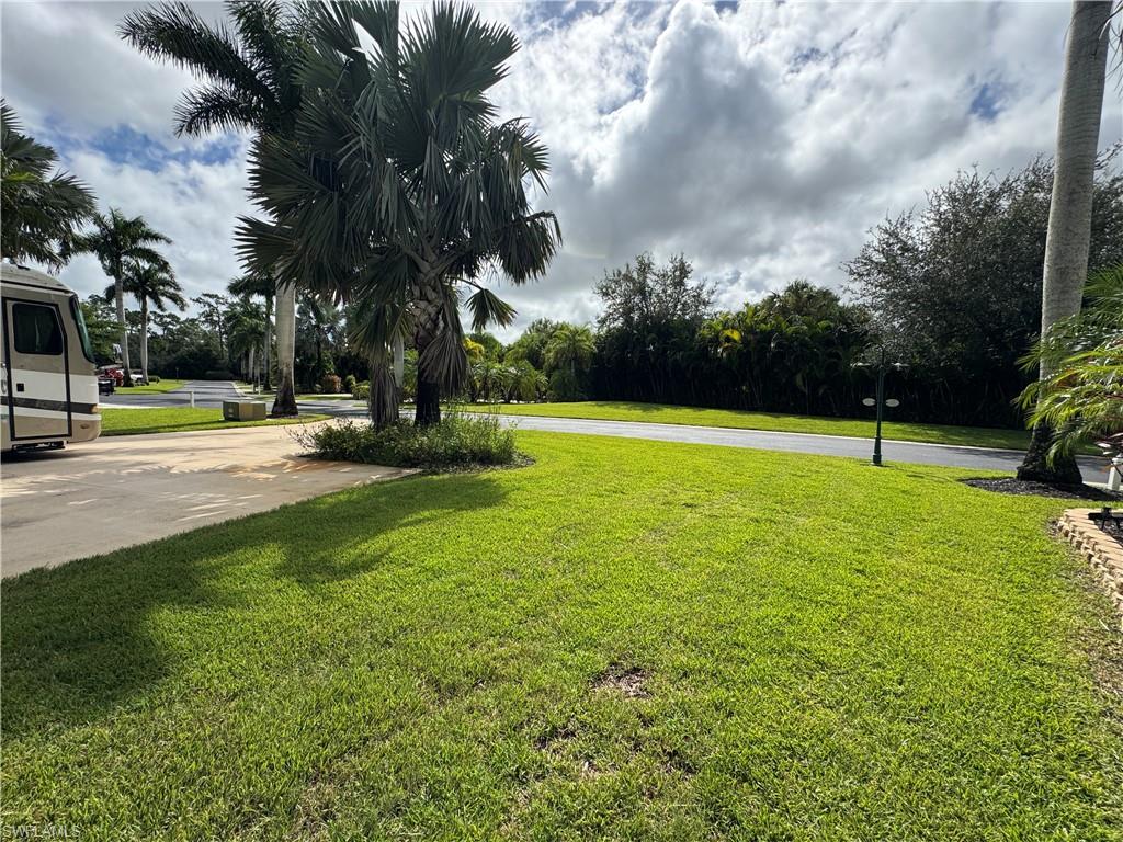 RIVERBEND MOTORCOACH RESORT - Land