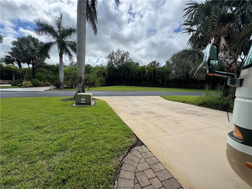 RIVERBEND MOTORCOACH RESORT - Land