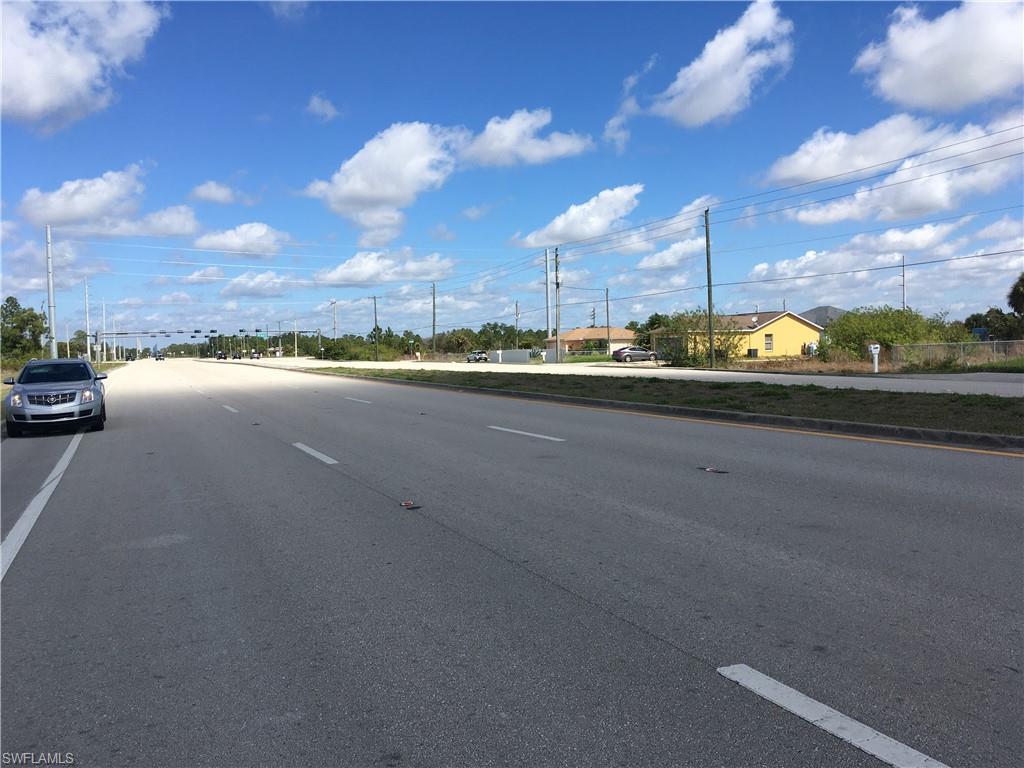 Everglades BLVD E