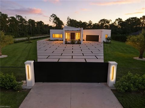 Photo of 1388 Everglades BLVD N, NAPLES, FL 34120 (MLS # 226005237)