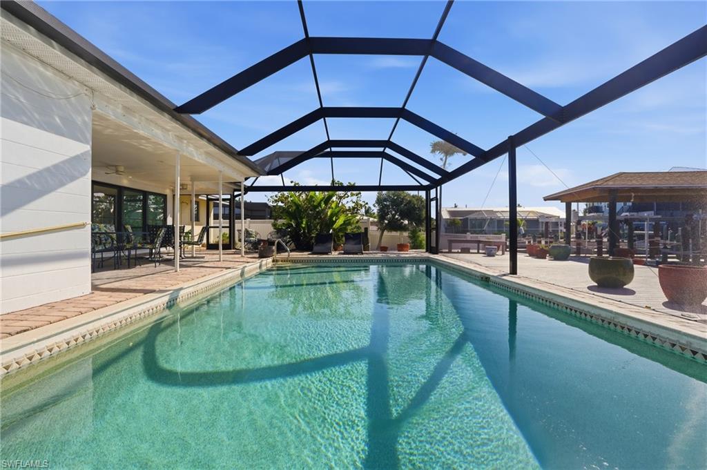 FAIRVIEW ISLES - Residential