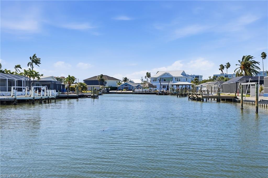 FAIRVIEW ISLES - Residential