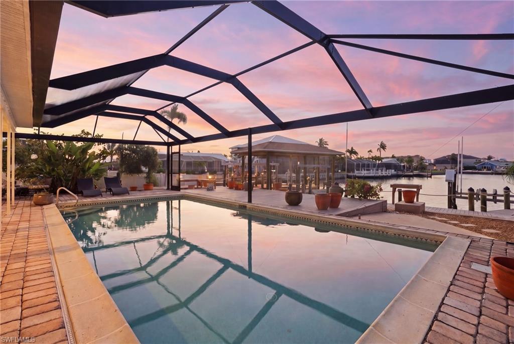 FAIRVIEW ISLES - Residential