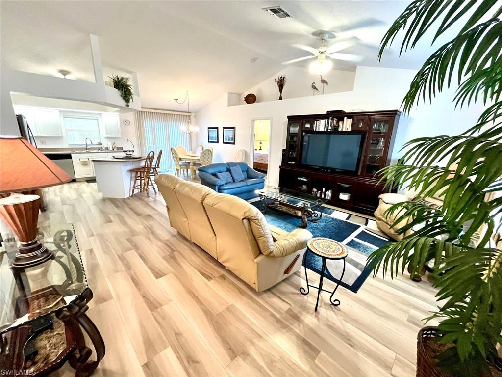 CAPE CORAL - Residential Lease