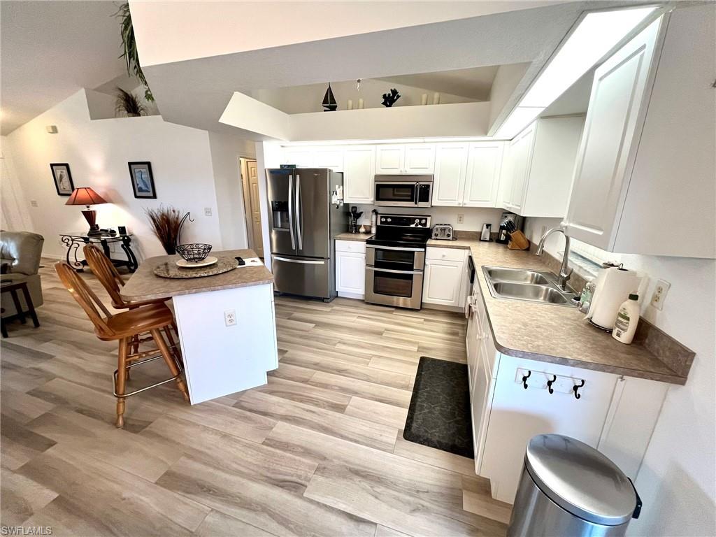 CAPE CORAL - Residential Lease