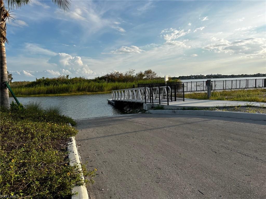 ESPLANADE LAKE CLUB - Residential Lease