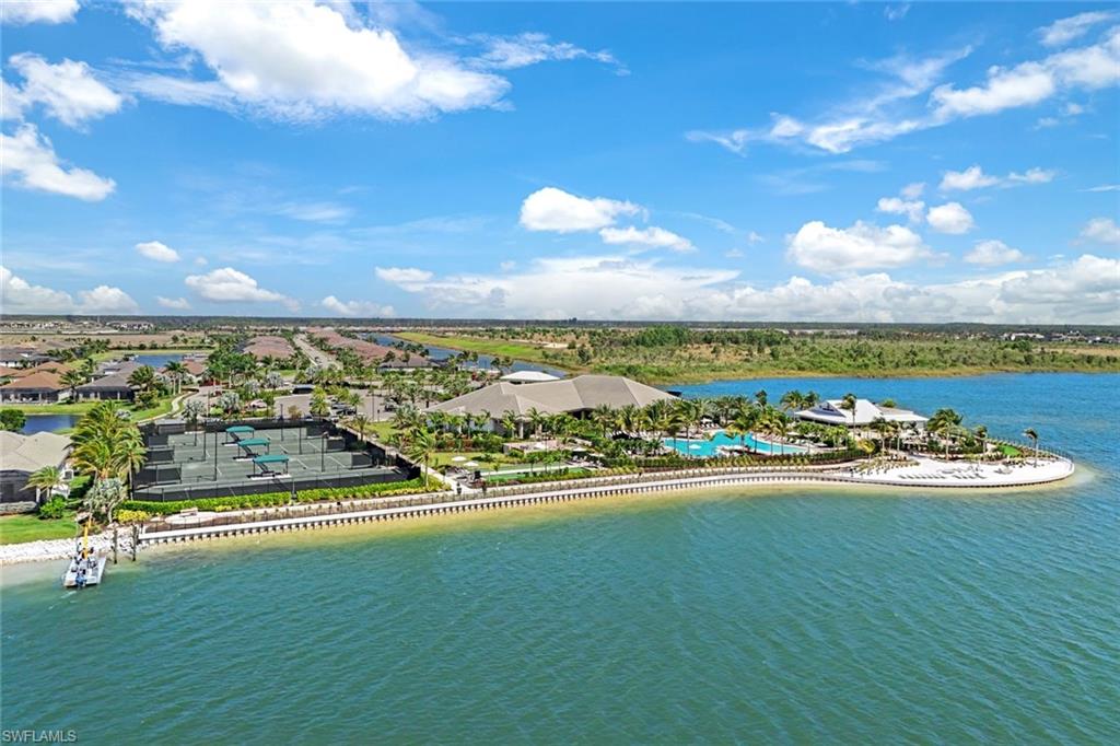 ESPLANADE LAKE CLUB - Residential Lease