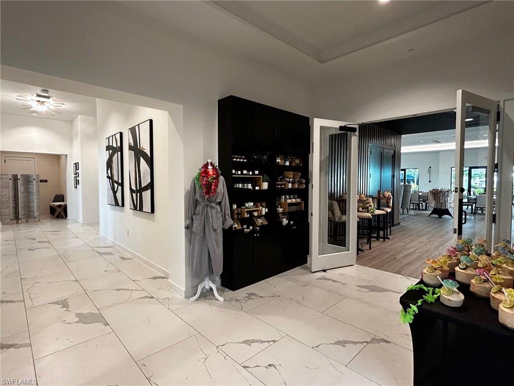 ESPLANADE LAKE CLUB - Residential Lease