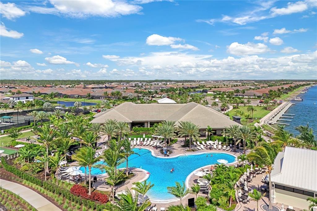 ESPLANADE LAKE CLUB - Residential Lease