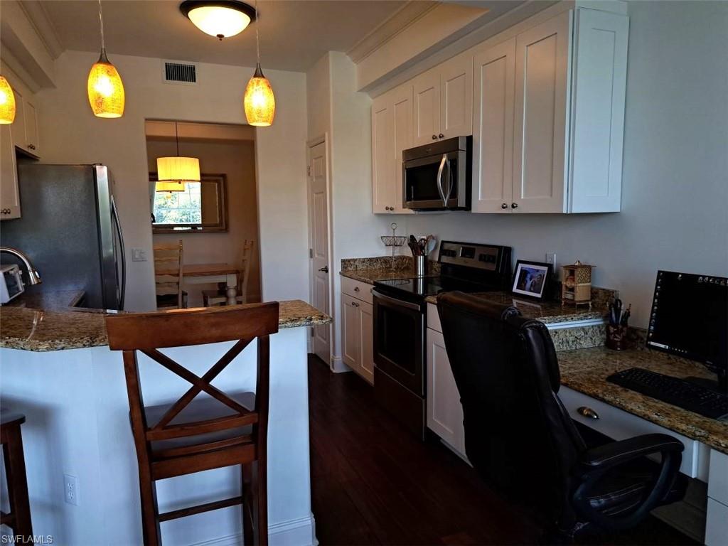 TAMARIND CAY - Residential Lease