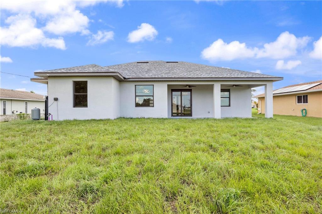 CAPE CORAL - Residential