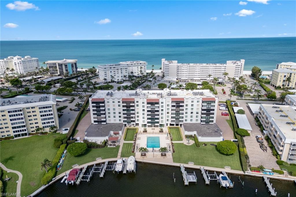 3430 Gulf Shore BLVD N 6J