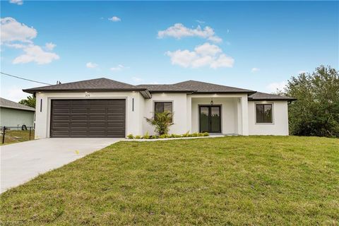 309 Peerless ST LEHIGH ACRES FL 33974