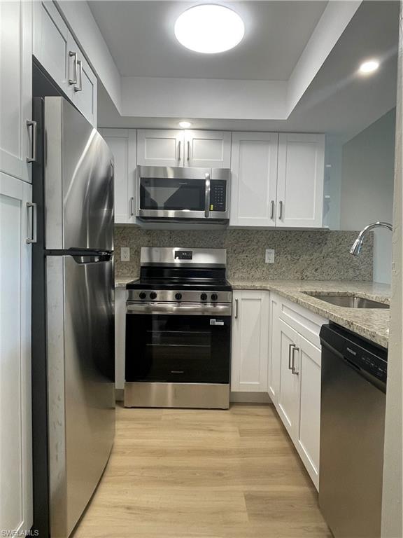 CAPE CORAL - Residential Lease