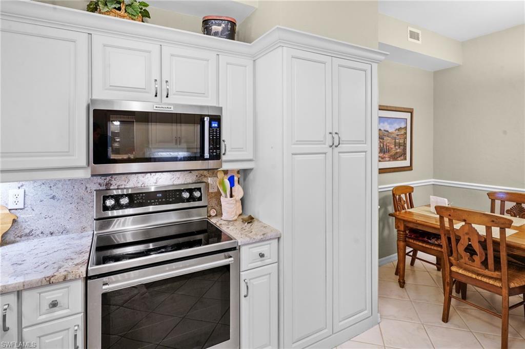 WELLINGTON - Residential