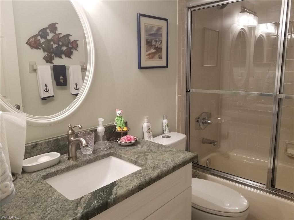 ANDOVER SQUARE - Residential