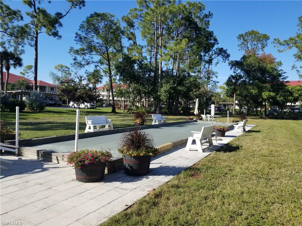 ANDOVER SQUARE - Residential