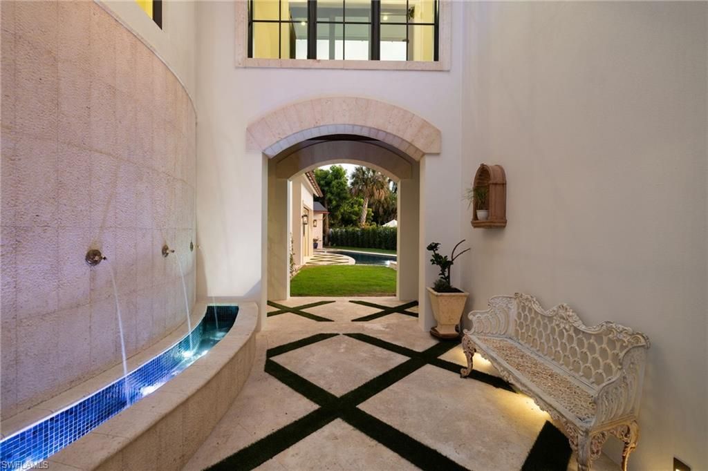 Photo of 1598 Nautilus RD, NAPLES, FL 34102 (MLS # 226020742)
